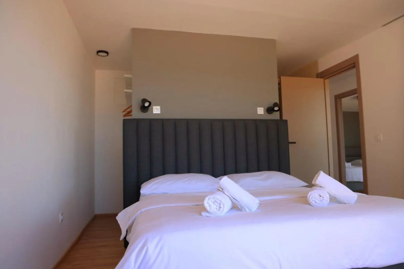 Holiday Beach Homes In Pakostane 0*,